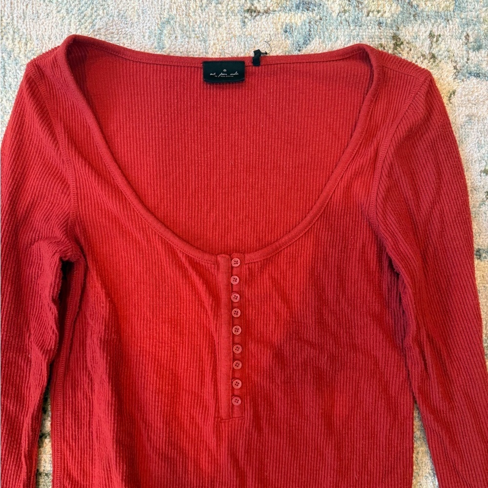 Wild Fable Scarlet Long Sleeve Top - Picture 4 of 6